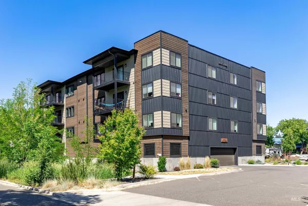 $465,000 | 115 North Almon Street, Unit 104, Moscow, ID 83843