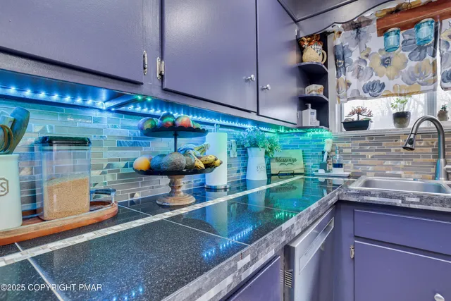 a view of a basketball court