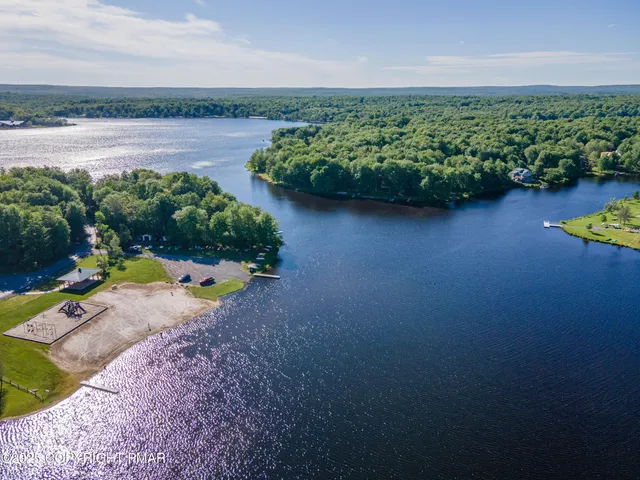 $392,777 | 124 Shawnee Drive, Pocono Lake, PA 18347