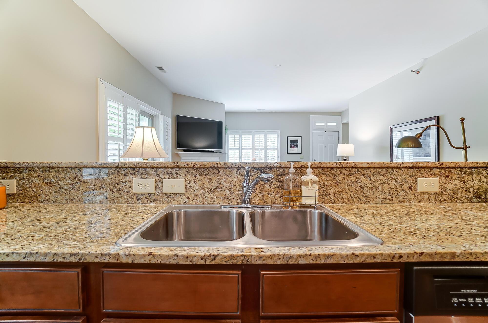 1742 Ridgecliff Road Upper Arlington, OH 43221 - Photo 14 of 45 015
