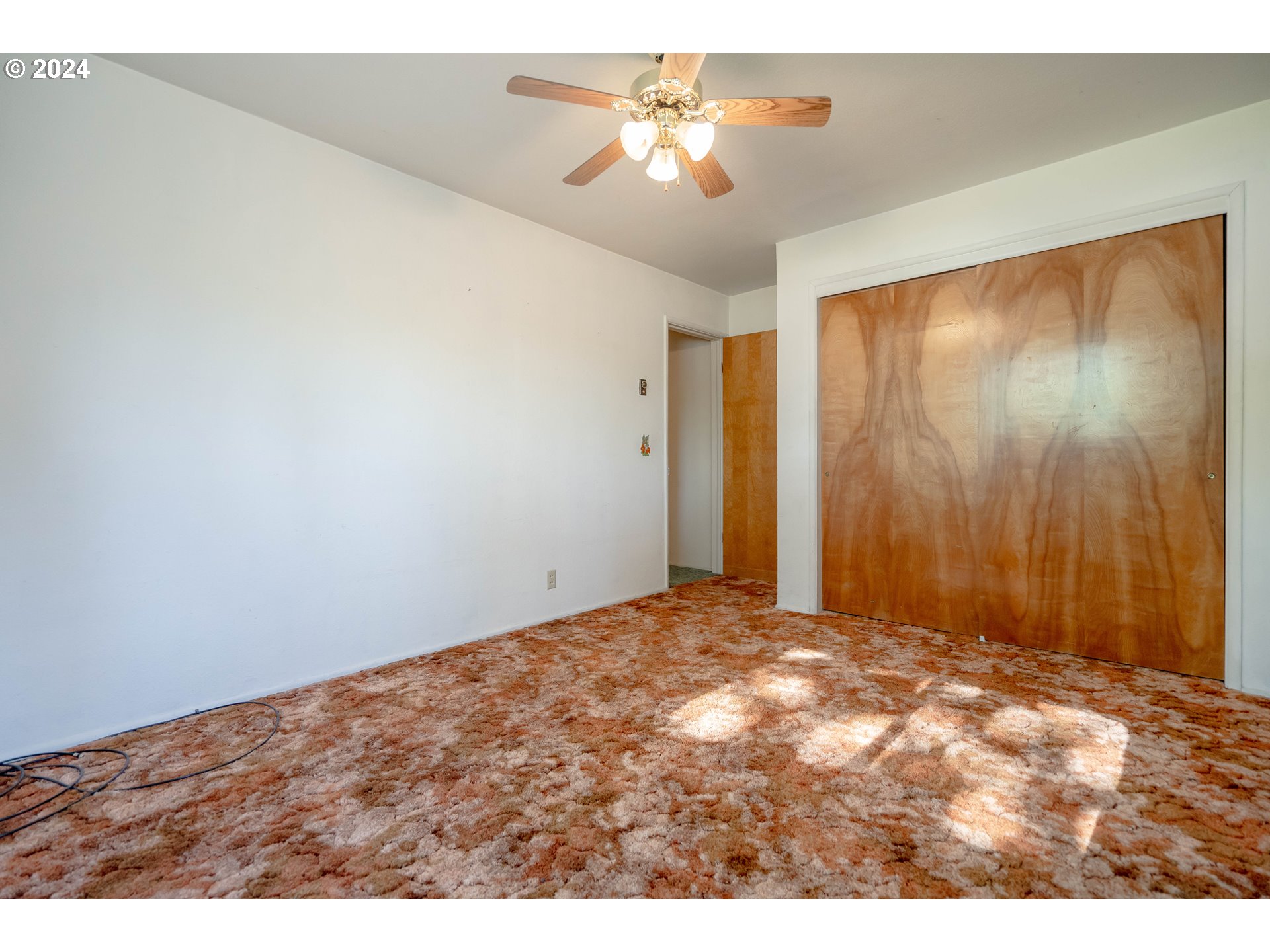 944 Filbert Lane Springfield, OR 97478 - Photo 15 of 24 a view of empty room with a window