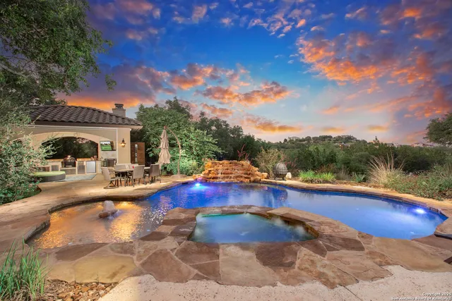 $2,999,999 | 2219 Clubs Drive, Boerne, TX 78006