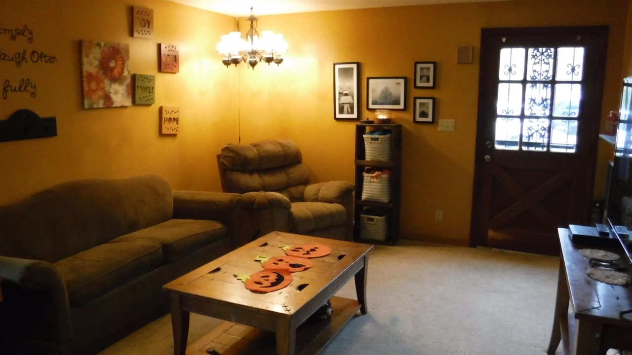 2264 Pottersville Road Spencer, IN 47460 - Photo 6 of 24