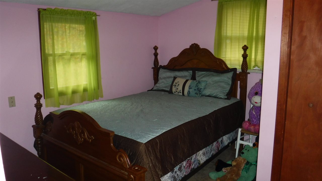 2264 Pottersville Road Spencer, IN 47460 - Photo 10 of 24