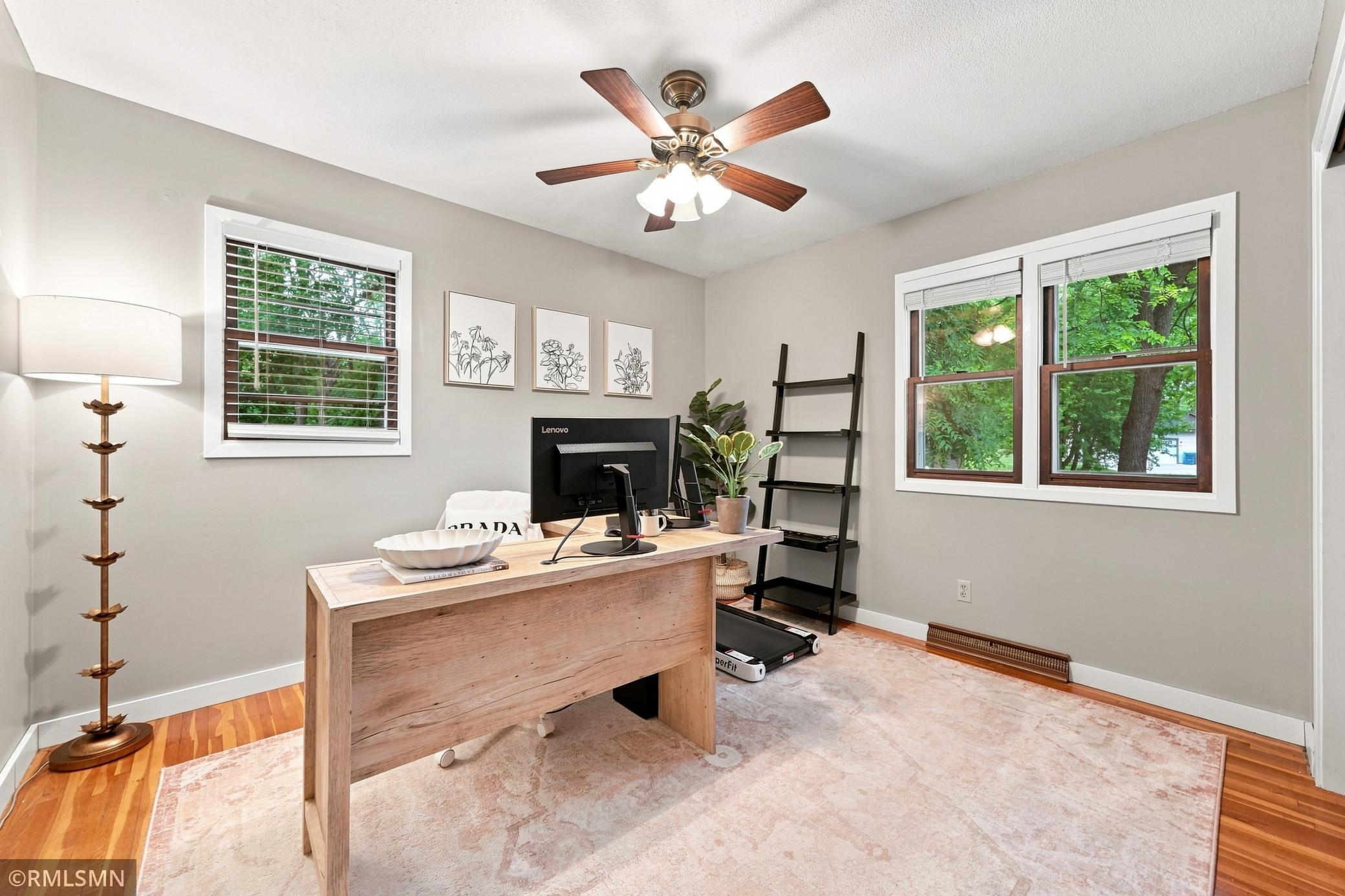 13240 Dahlgren Road Minnetonka, MN 55305 - Photo 18 of 57 Gallery Image 18