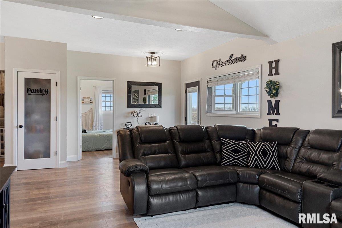 9931 Irish Road Loami, IL 62661 - Photo 13 of 68