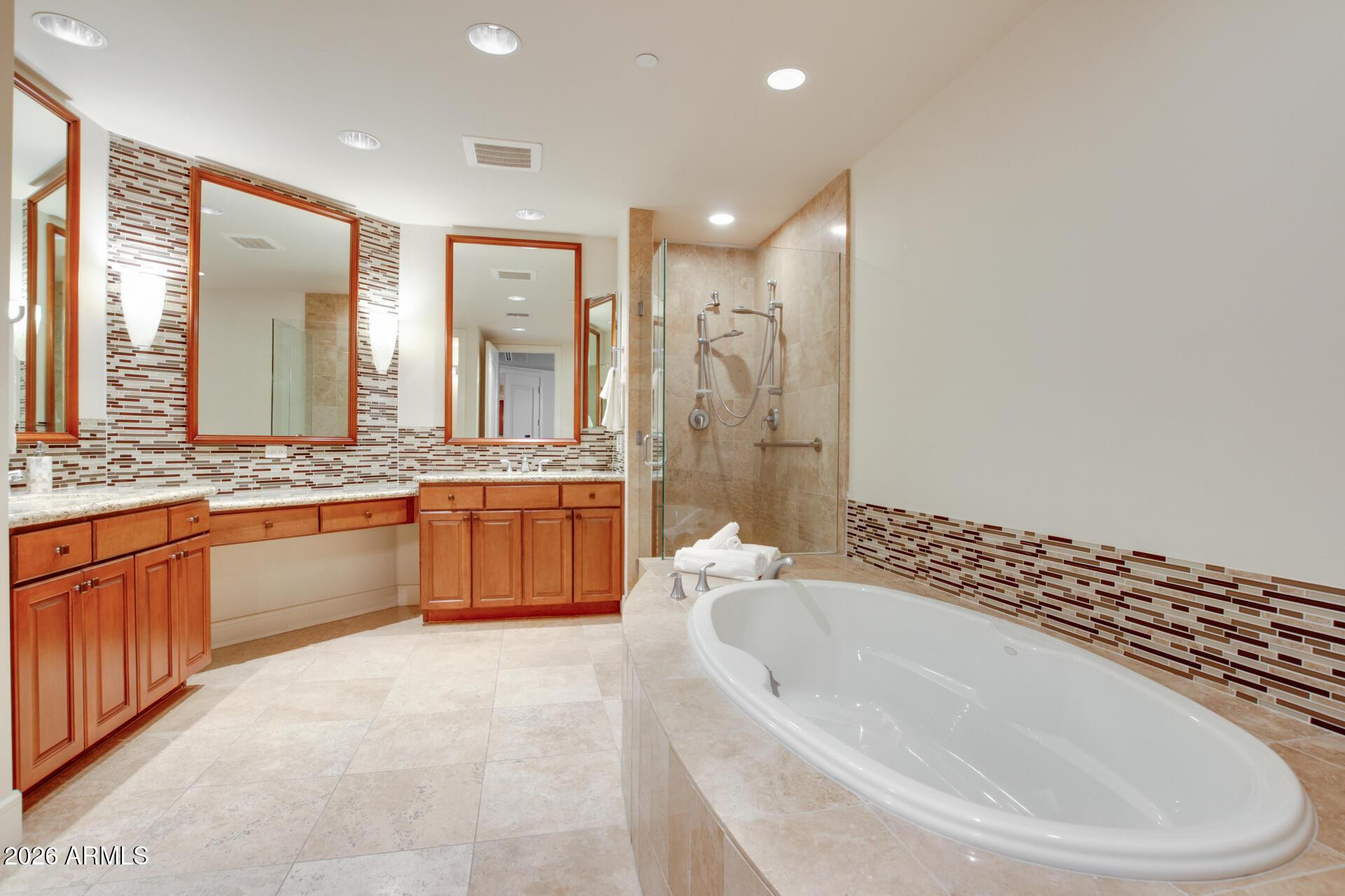 2211 East Camelback Road, Unit 106 Phoenix, AZ 85016 - Photo 16 of 41 Photo #17