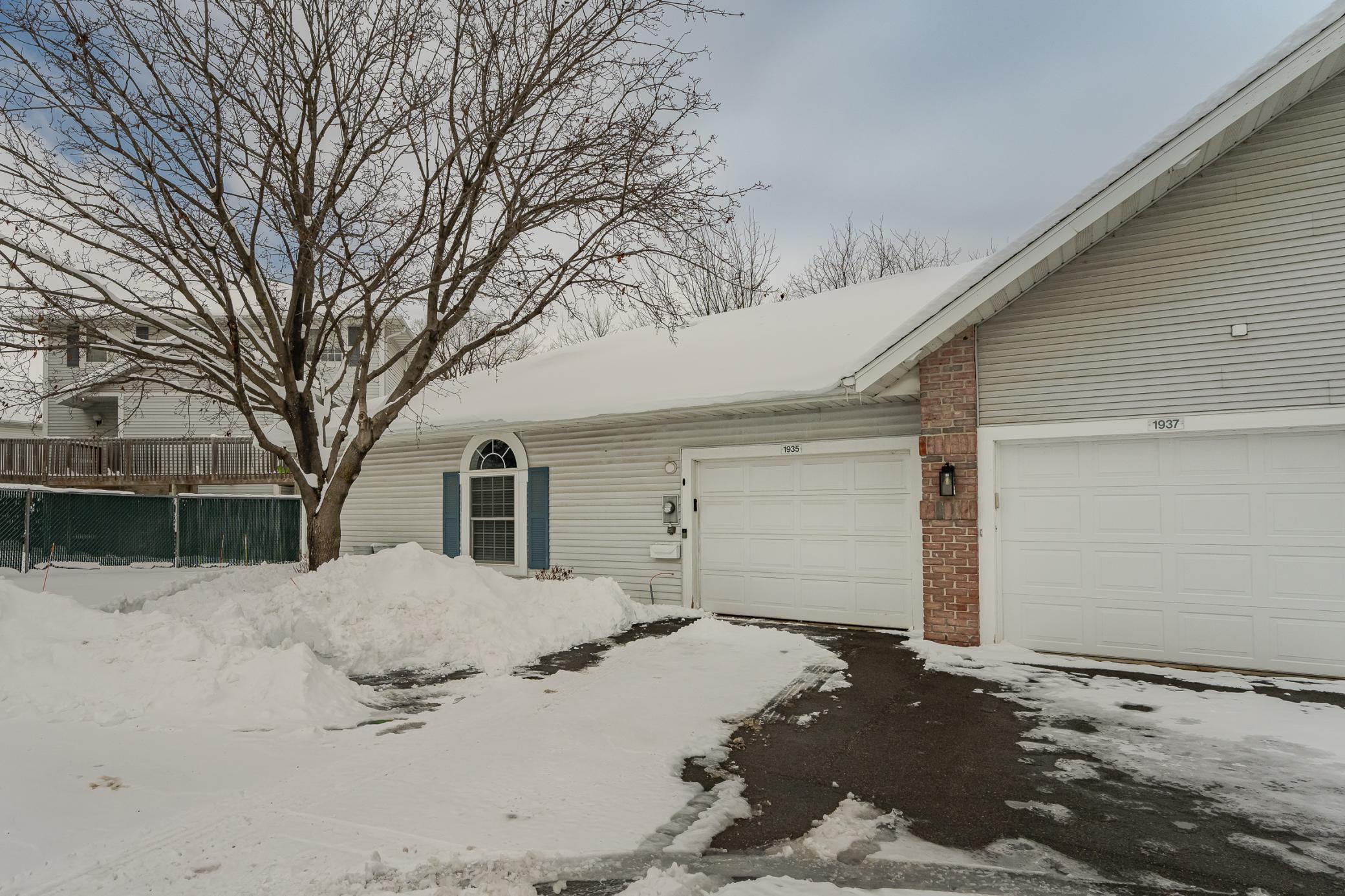 1935 Cabernet Lane Northwest Rochester, MN 55901 - Photo 3 of 24