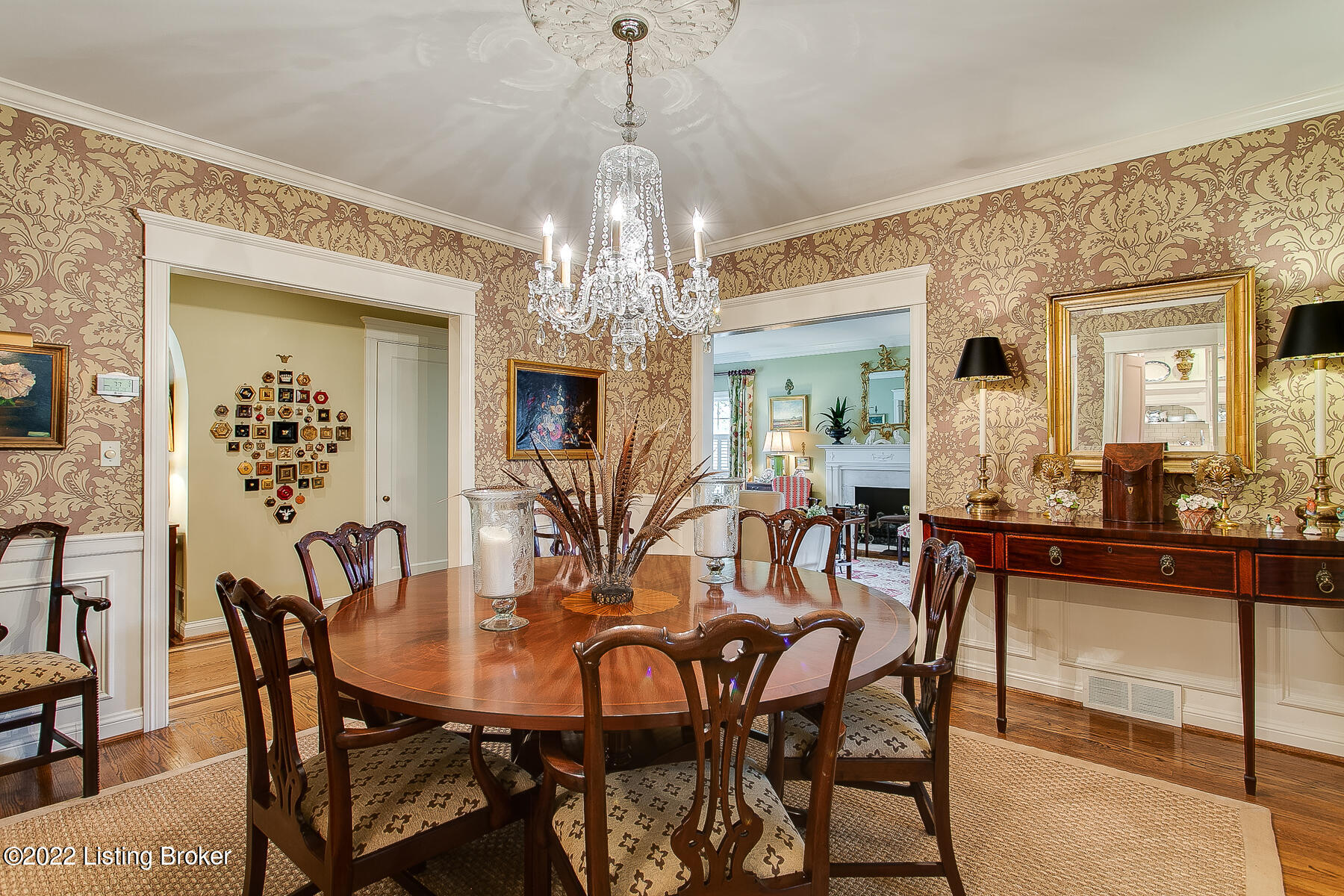 560 Sunset Road Louisville, KY 40206 - Photo 13 of 88 Dining room with views of the living room and front hall