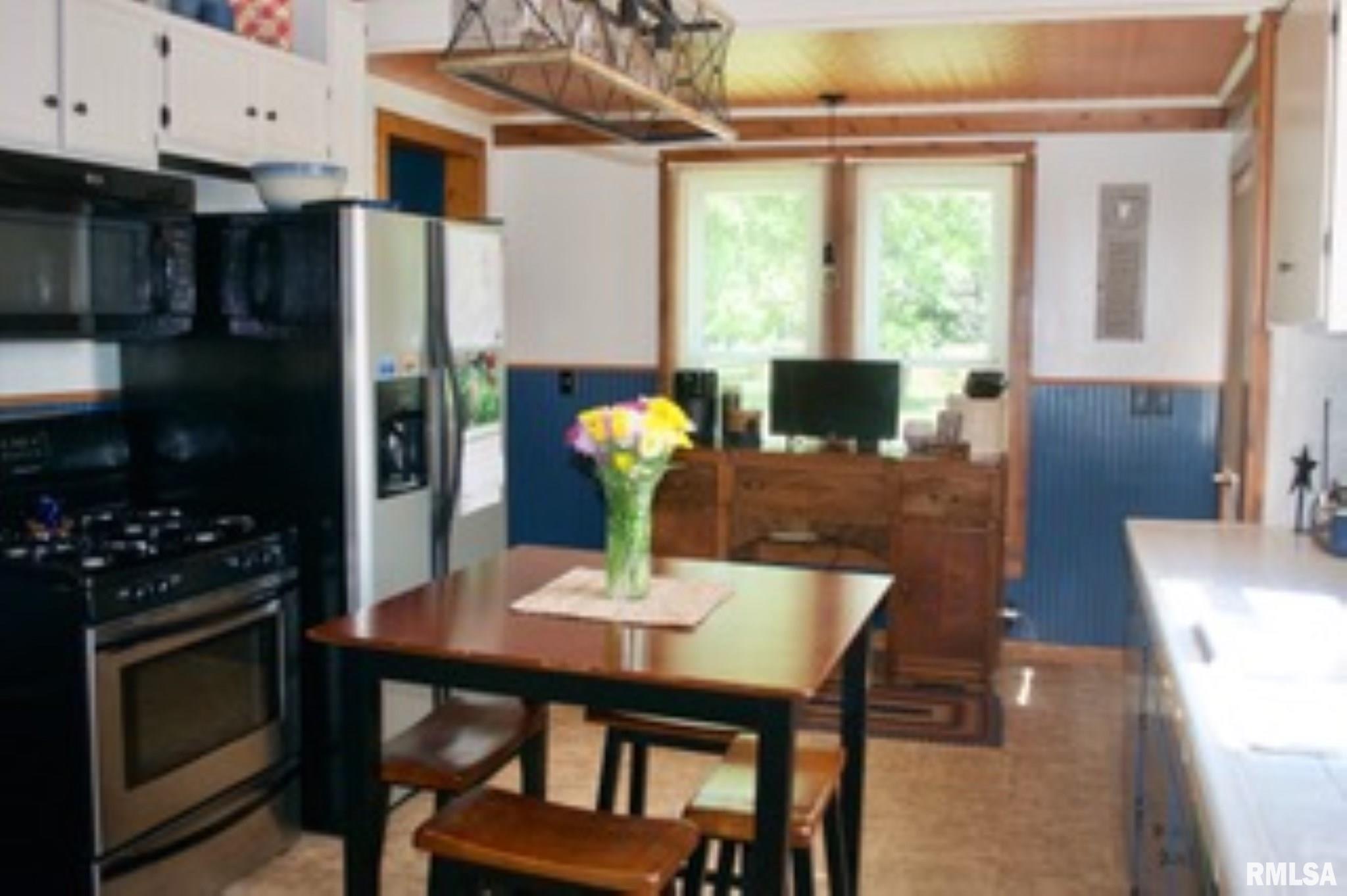 202 East D Street Alpha, IL 61413 - Photo 16 of 40 Gallery Image 16