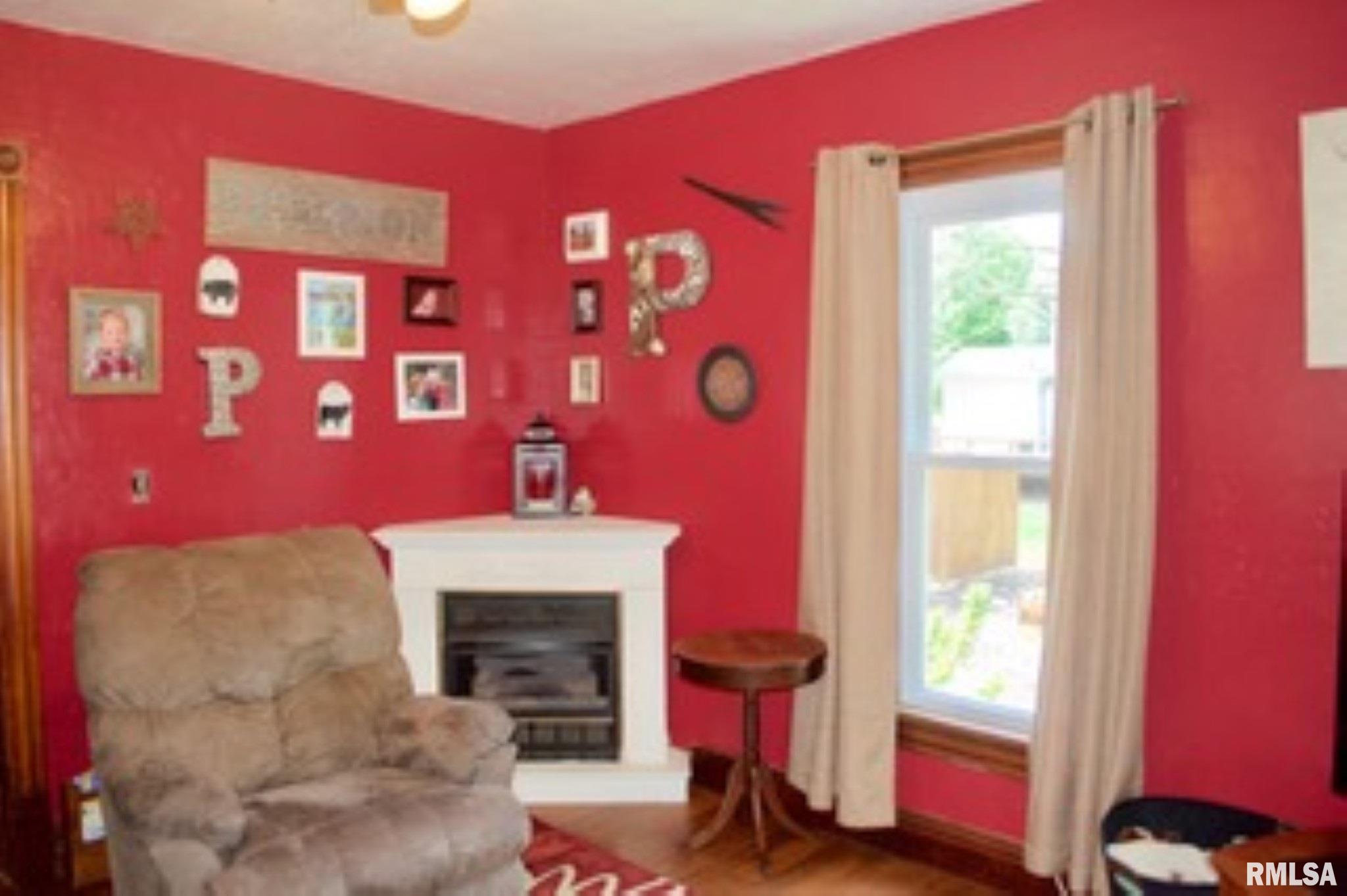202 East D Street Alpha, IL 61413 - Photo 9 of 40 Gallery Image 9