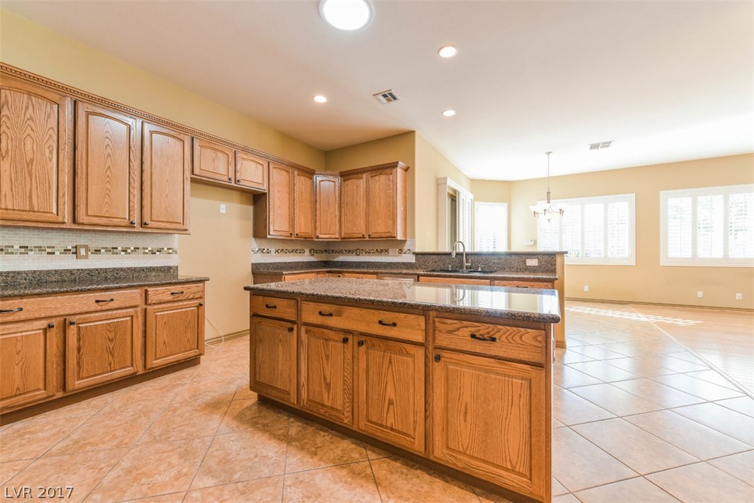 179 Maggie Mei Road Las Vegas, NV 89183 - Photo 12 of 33 Gallery Image 12