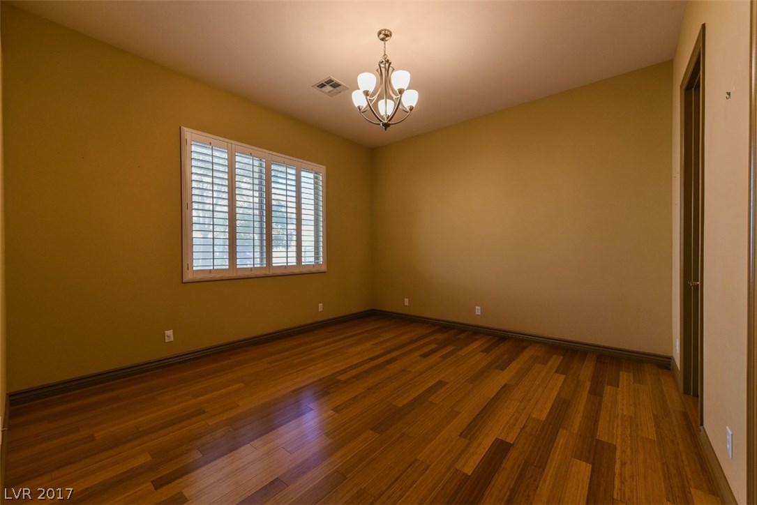 179 Maggie Mei Road Las Vegas, NV 89183 - Photo 8 of 33 Gallery Image 8