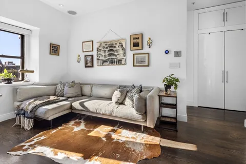 $689,500 | 555 Columbus Avenue, Unit 6, Boston, MA 02118