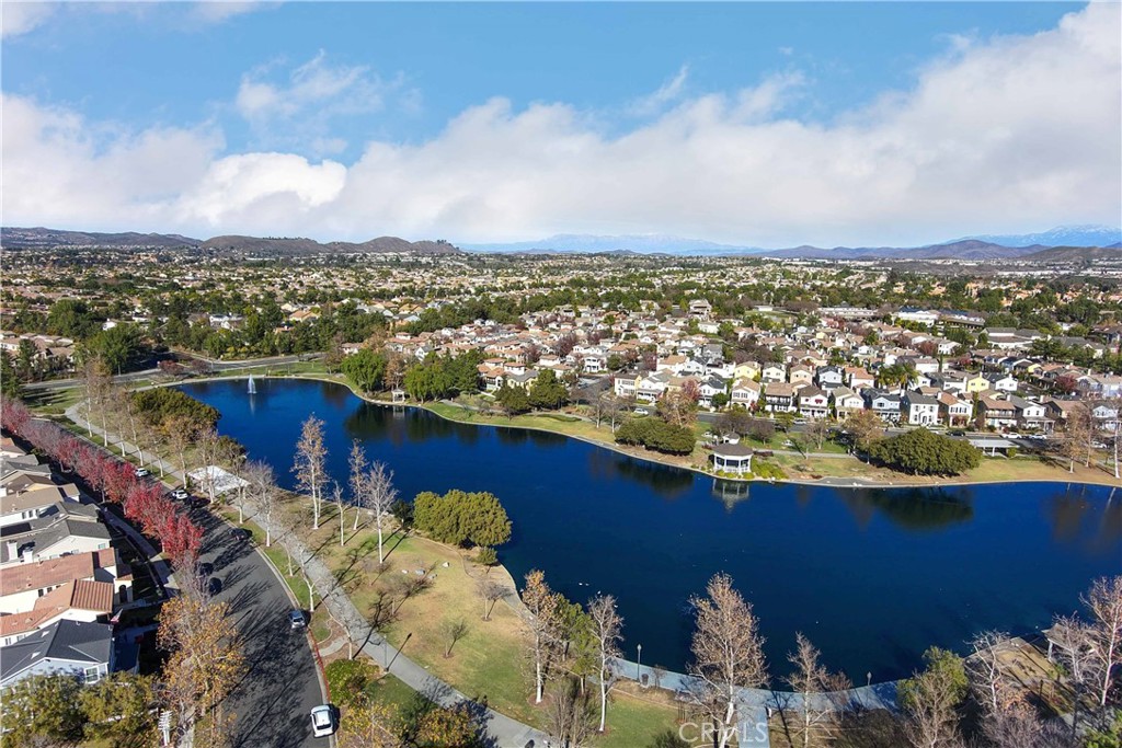 40232 Pasadena Drive Temecula, CA 92591 - Photo 43 of 44 a view of a city