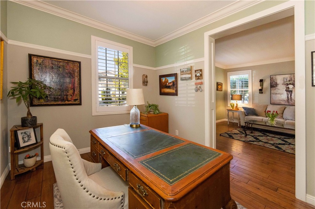40232 Pasadena Drive Temecula, CA 92591 - Photo 9 of 44 a living room with furniture rug and wooden floor