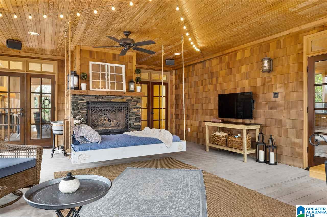 9037 Park Crest Road Birmingham, AL 35242 - Photo 13 of 49