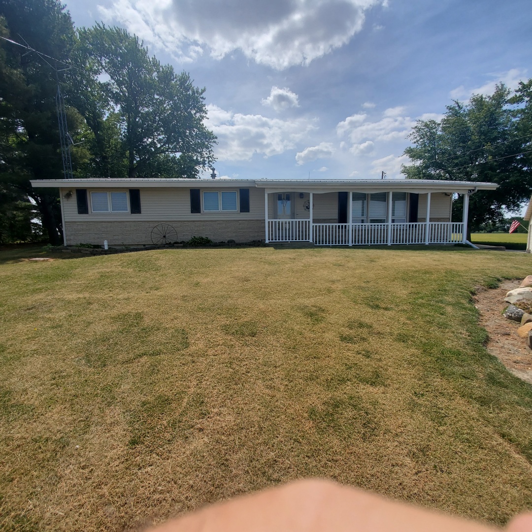 3135 2780 N Road Donovan, IL 60931 - Photo 5 of 38