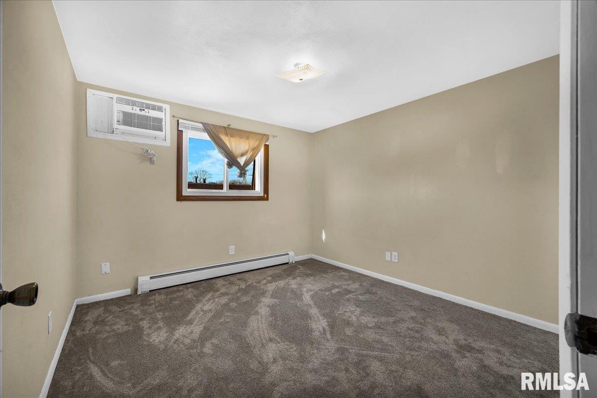 640 South Fourth Avenue Morton, IL 61550 - Photo 12 of 15