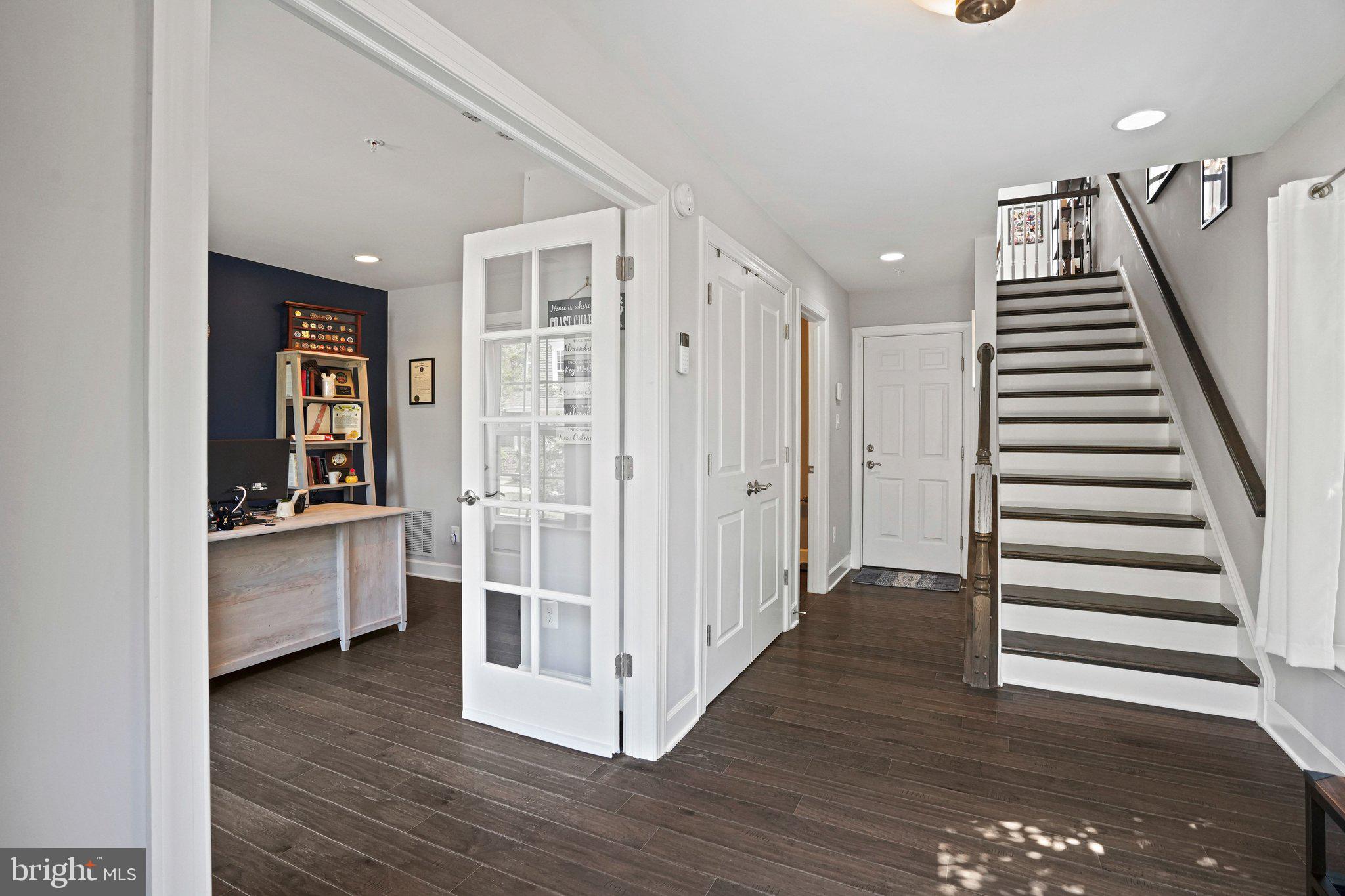 2910 Pinebrook Road Landover, MD 20785 - Photo 4 of 36