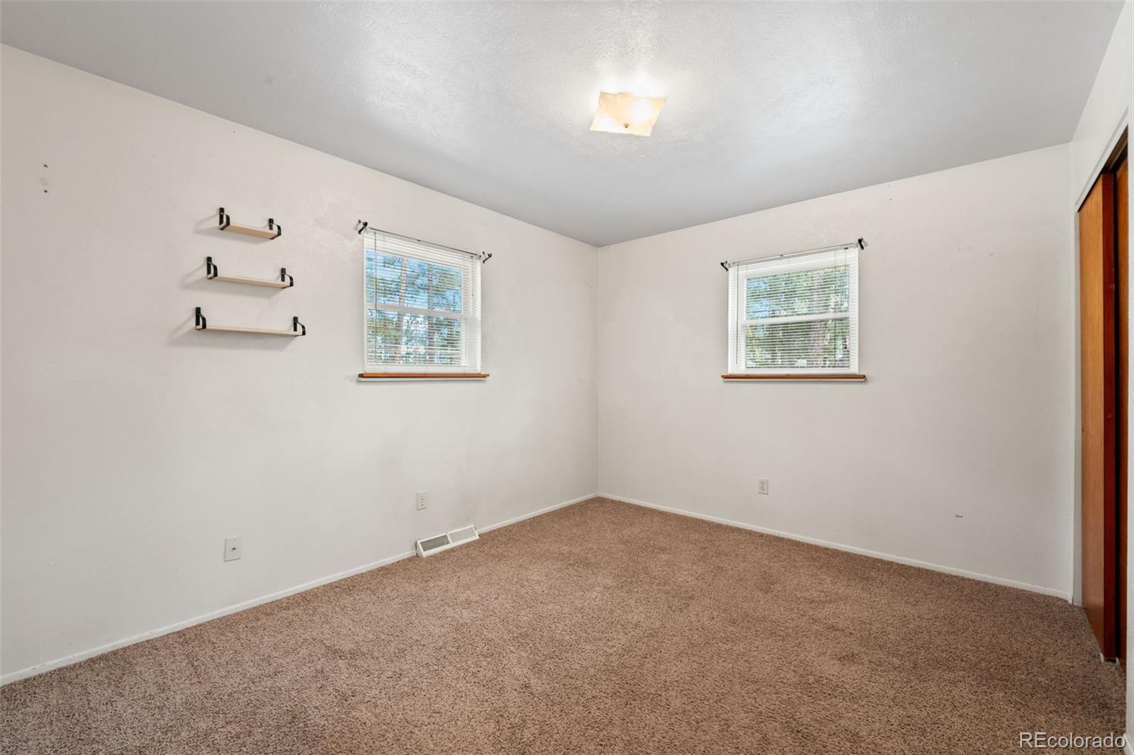 30143 Lee Road Evergreen, CO 80439 - Photo 16 of 33