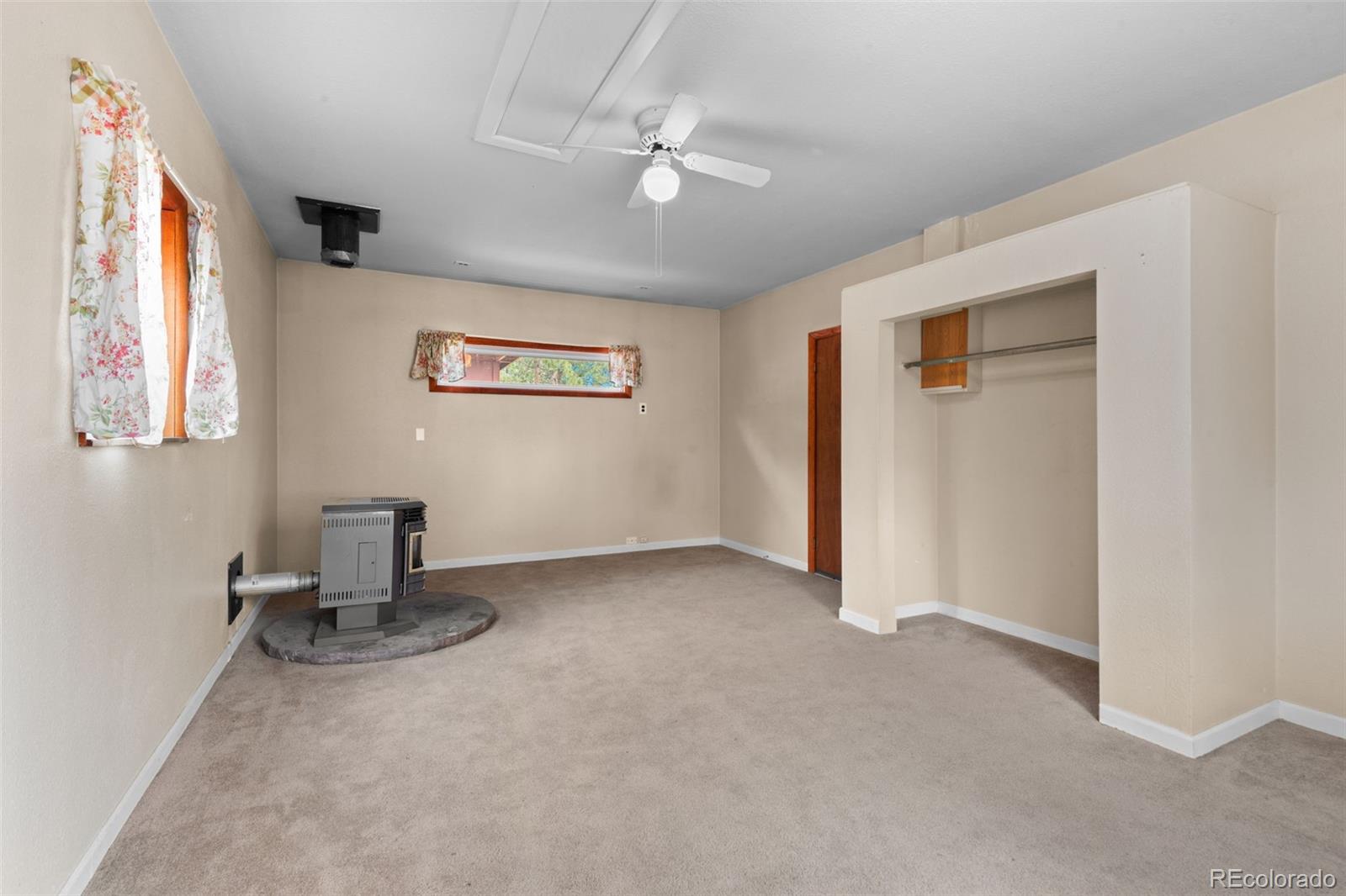 30143 Lee Road Evergreen, CO 80439 - Photo 21 of 33