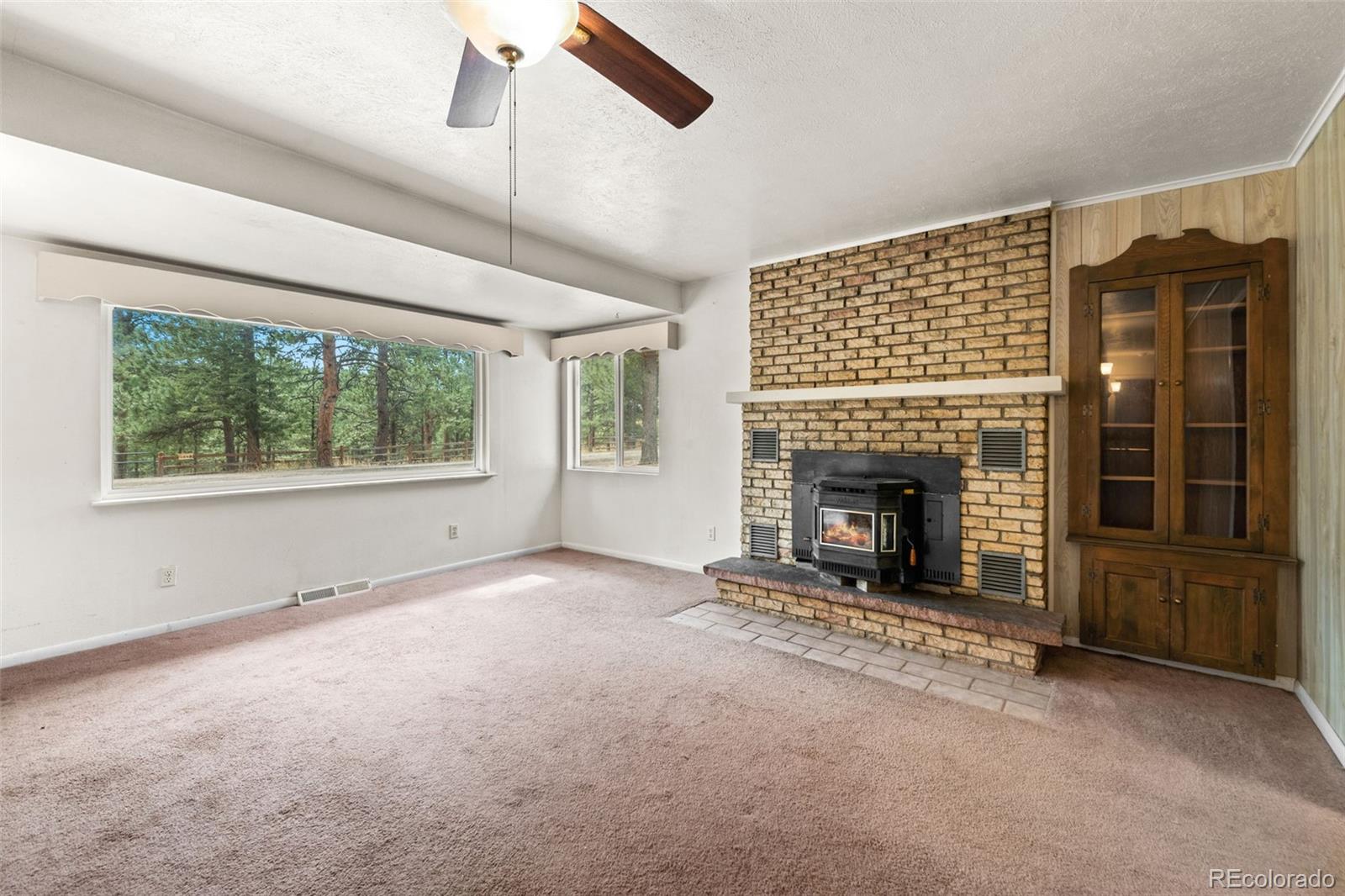 30143 Lee Road Evergreen, CO 80439 - Photo 3 of 33