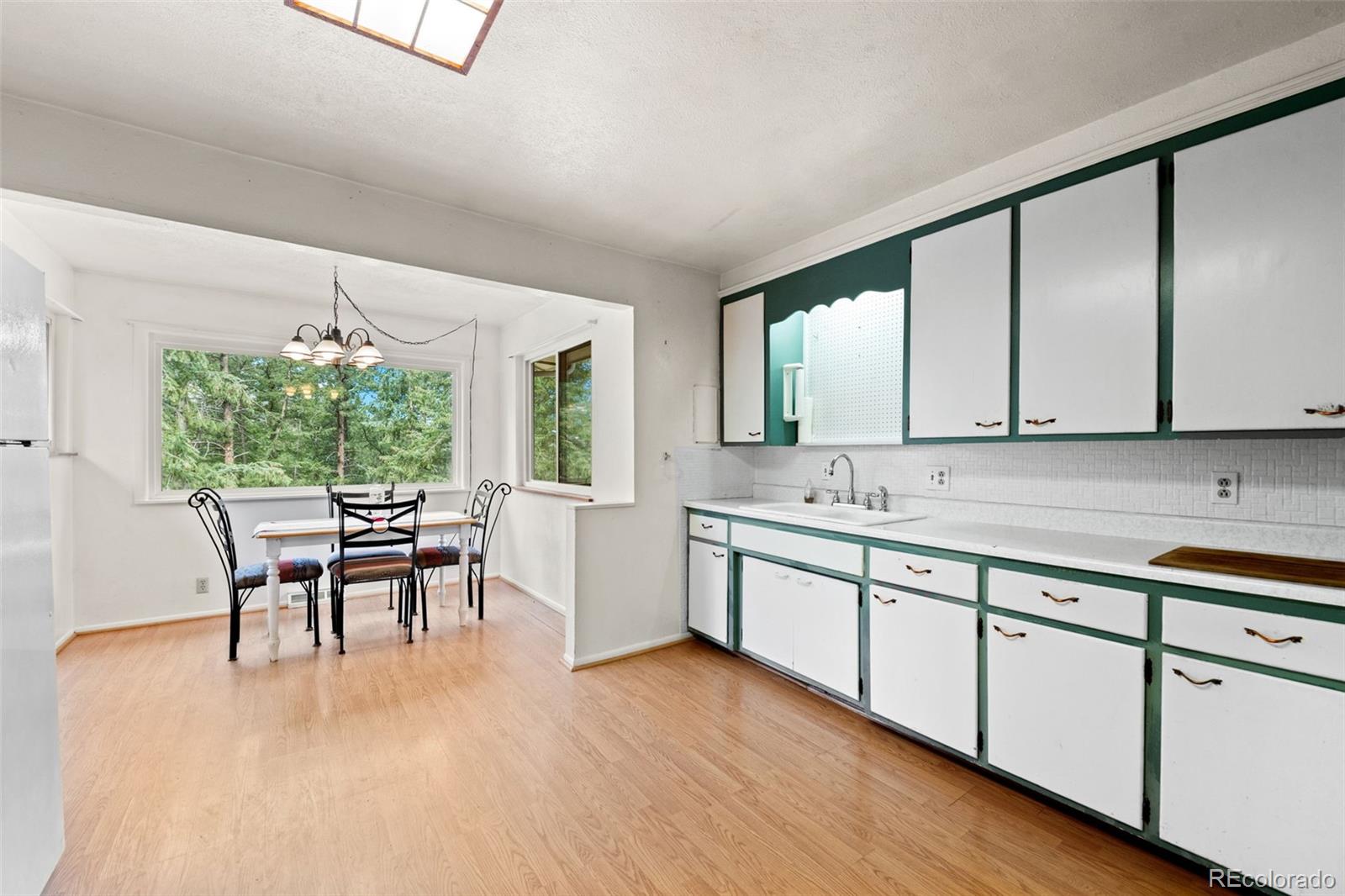 30143 Lee Road Evergreen, CO 80439 - Photo 6 of 33