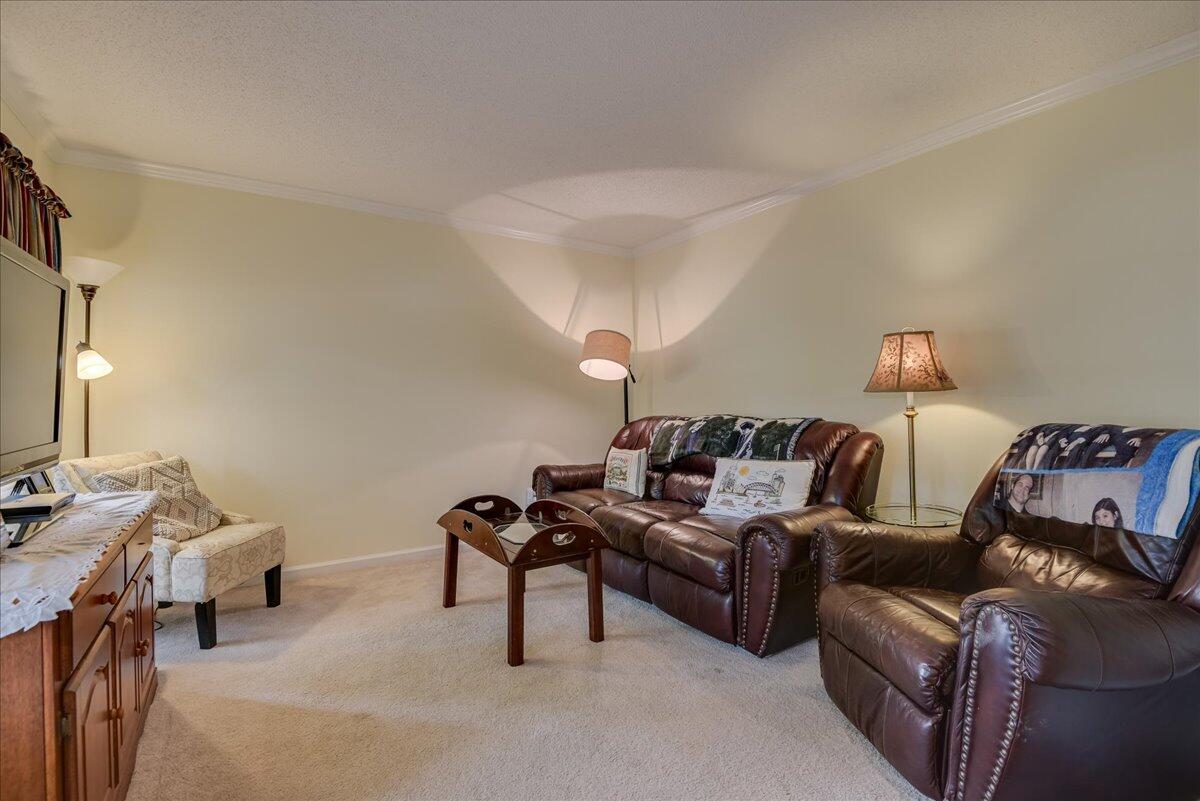 4624 Millhaven Road Martinez, GA 30907 - Photo 8 of 45 Living Room