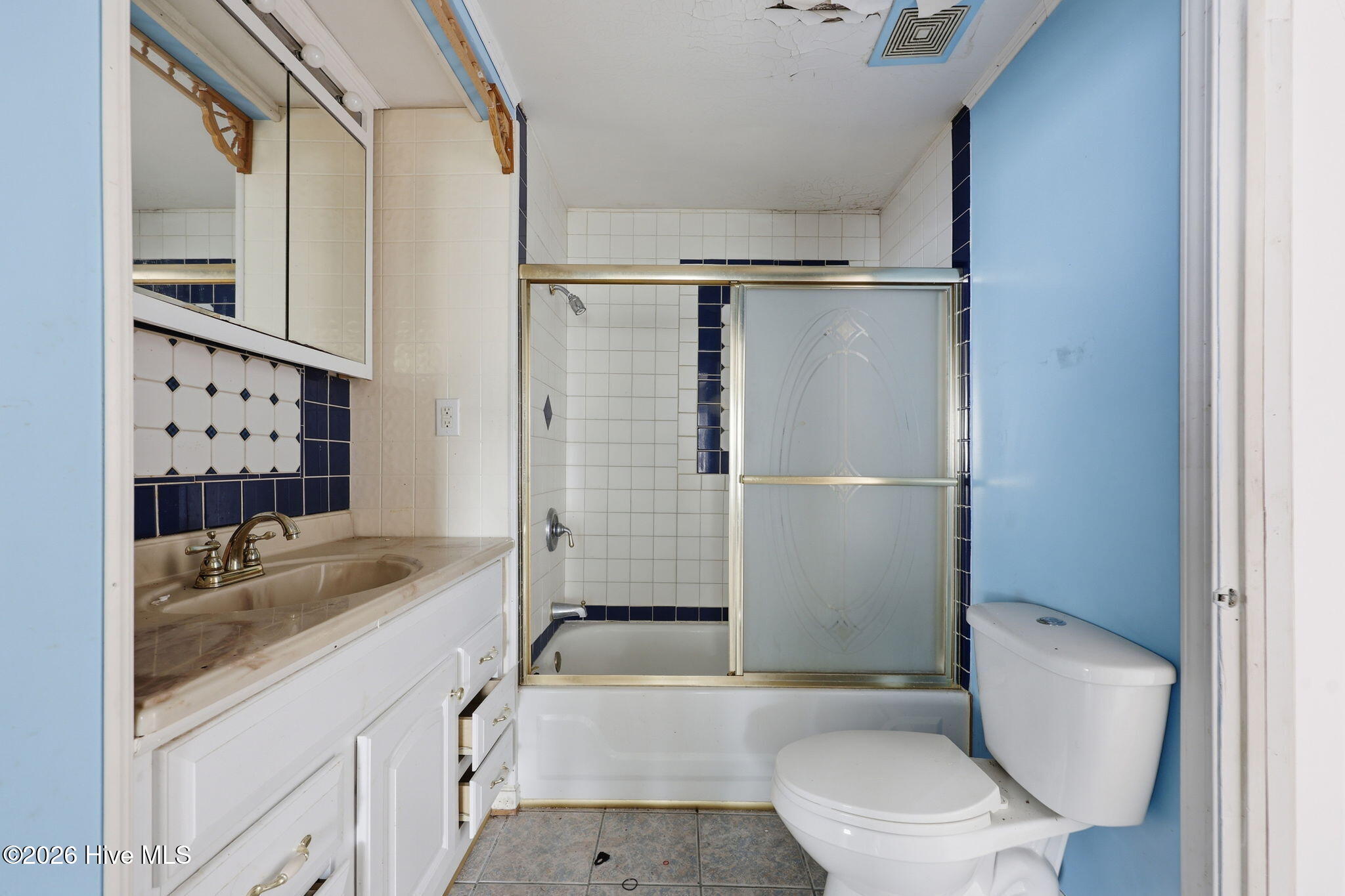 408 Pollock Street Beaufort, NC 28516 - Photo 20 of 37