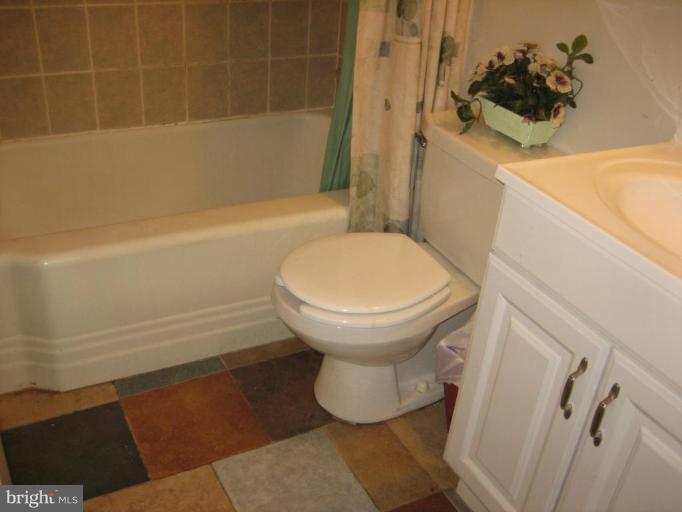 10605 Hayes Avenue Silver Spring, MD 20902 - Photo 3 of 13 Bath #1