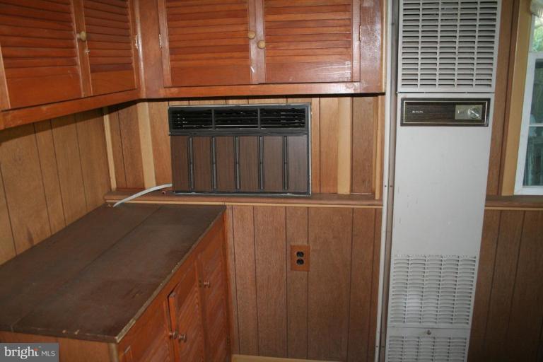 10605 Hayes Avenue Silver Spring, MD 20902 - Photo 8 of 13 Other #1