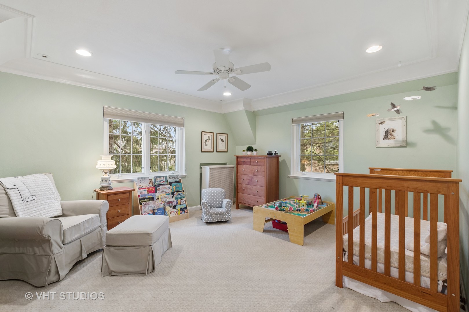 149 Pierce Road Highland Park, IL 60035 - Photo 23 of 36