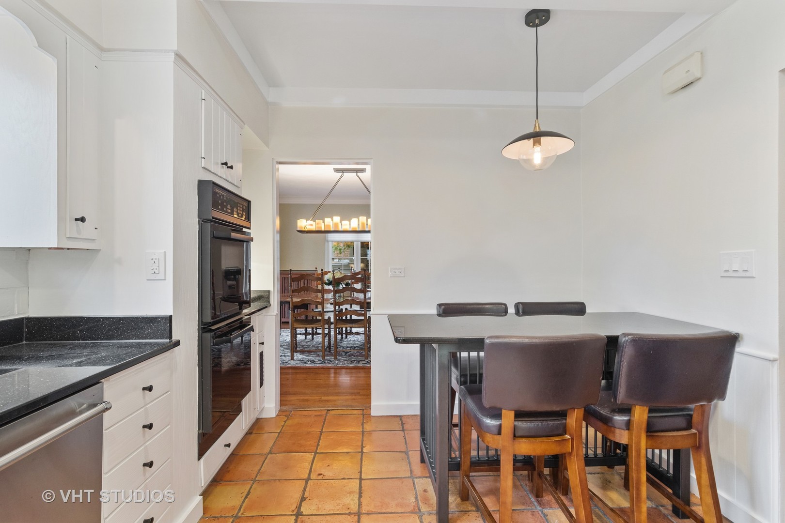 149 Pierce Road Highland Park, IL 60035 - Photo 10 of 36