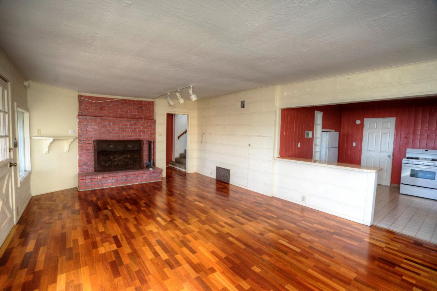 Gallery Image 7