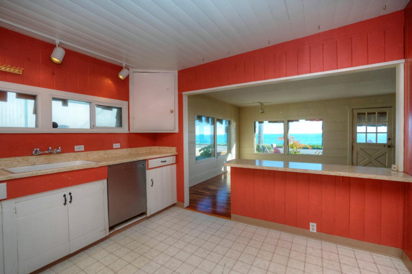 331 Mirada Road El Granada, CA 94019 - Photo 8 of 20 Gallery Image 8