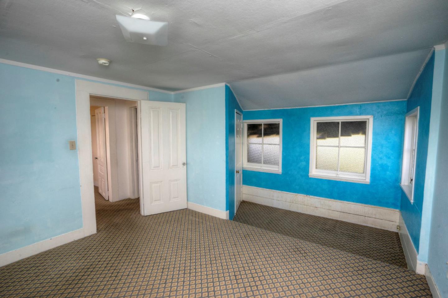 331 Mirada Road El Granada, CA 94019 - Photo 10 of 20 Gallery Image 10