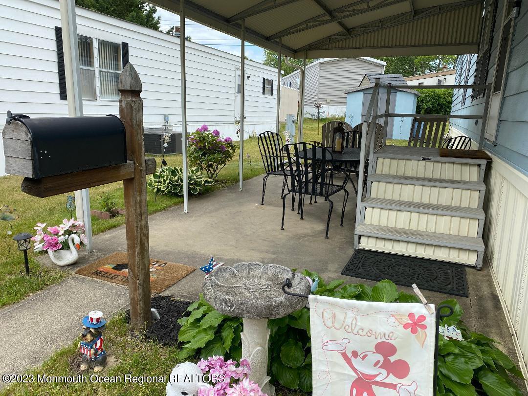 81 Shore Haven Road Hazlet, NJ 07730 - Photo 2 of 13 thumbnail (12)