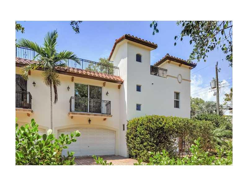 601 Southwest 10th Street, Unit 2 Fort Lauderdale, FL 33315 - Photo 2 of 21 Exterior Front