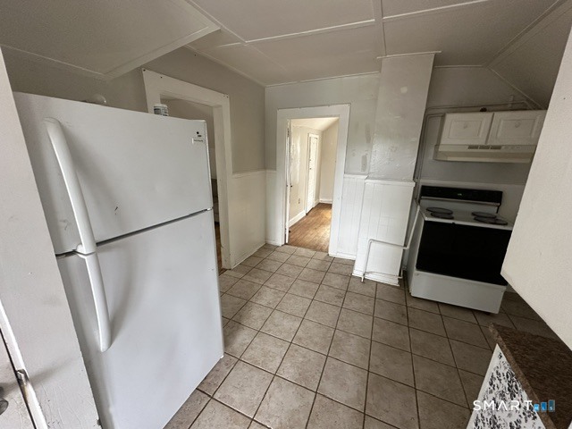 46 Pulaski Street Torrington, CT 06790 - Photo 5 of 11