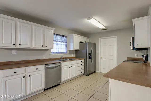 $245,000 | 8713 Martin Bluff Road, Gautier, MS 39553