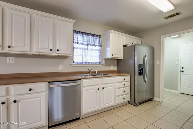 $245,000 | 8713 Martin Bluff Road, Gautier, MS 39553