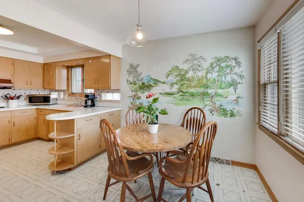 $420,000 | 5220 West Patterson Avenue, Chicago, IL 60641