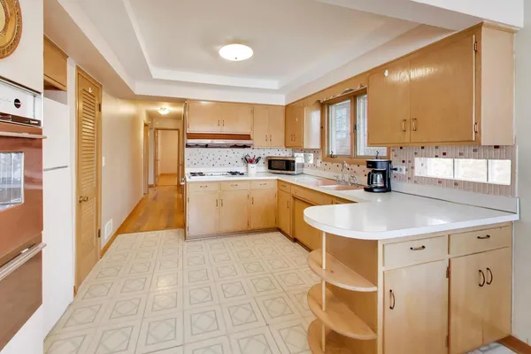$420,000 | 5220 West Patterson Avenue, Chicago, IL 60641