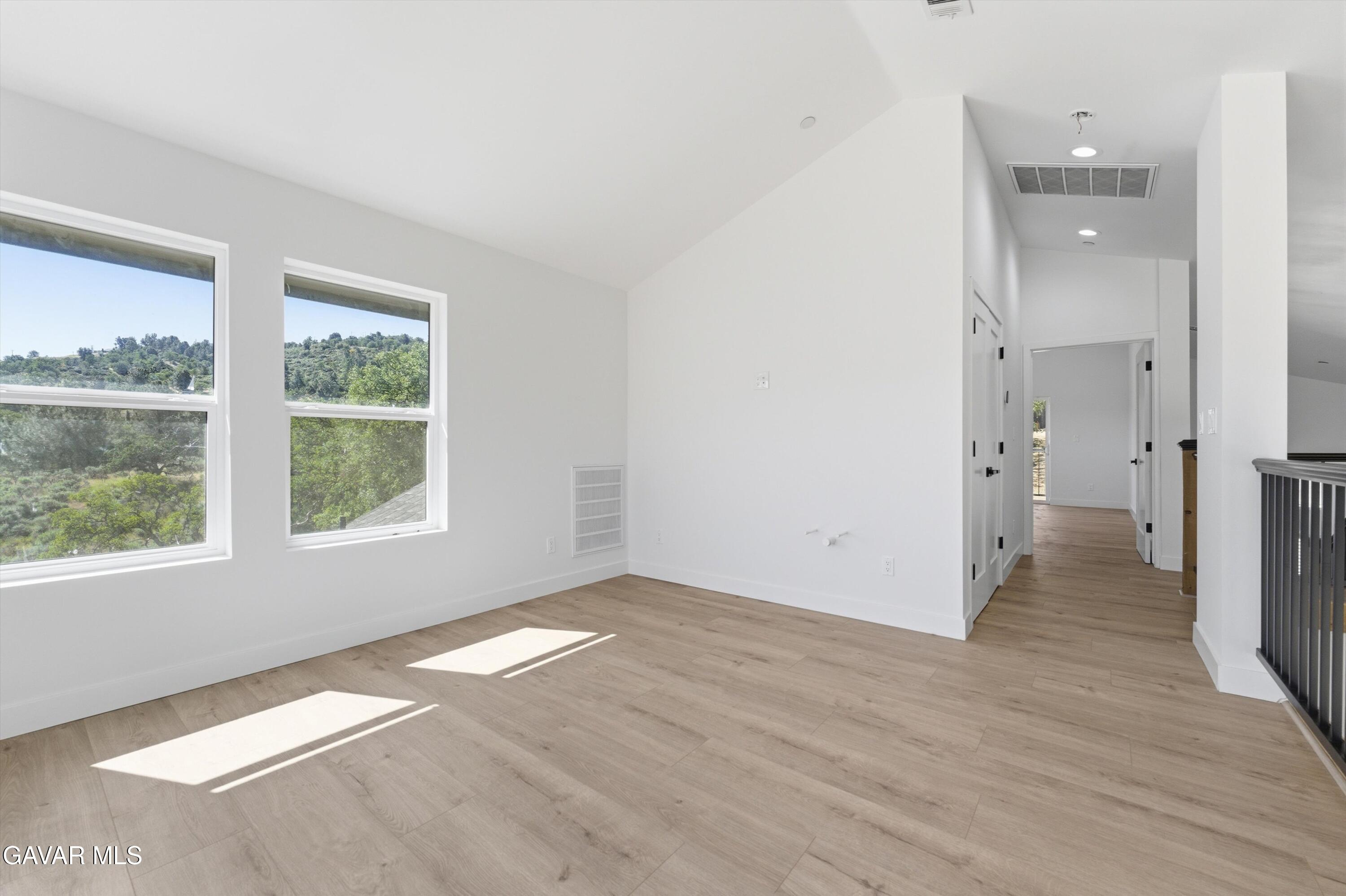 28460 Ridgeview Court Tehachapi, CA 93561 - Photo 29 of 66 23-JYP05396