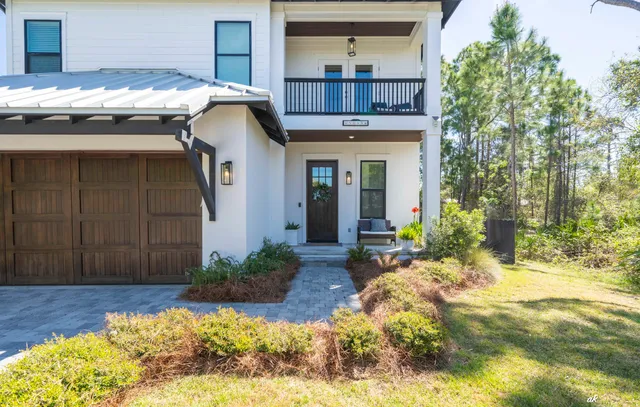 a house view with a outdoor space