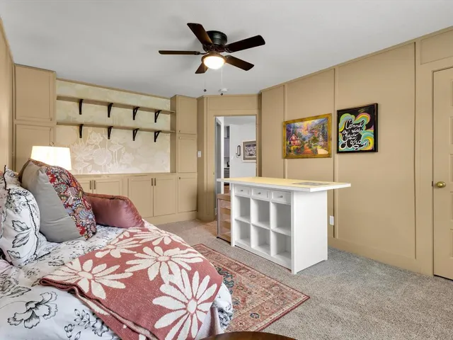 $2,150 | 2721 Beechwood Street, Granbury, TX 76048