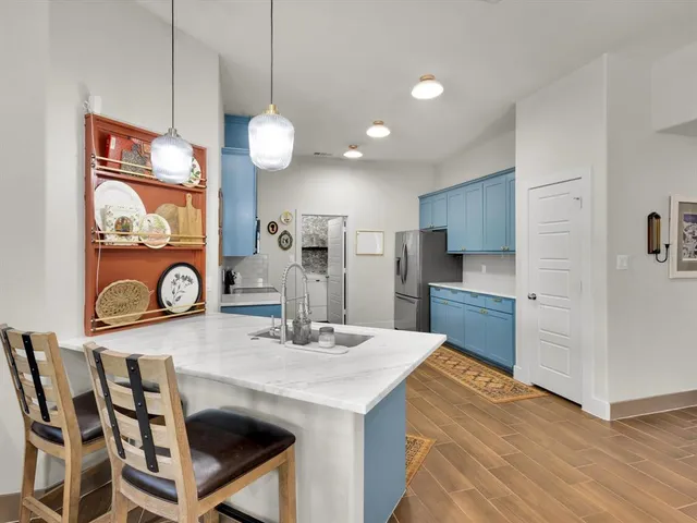 $2,150 | 2721 Beechwood Street, Granbury, TX 76048