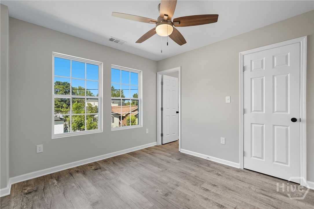 8 Newell Street Savannah, GA 31415 - Photo 6 of 22