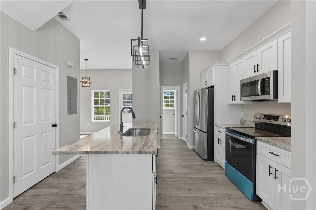 8 Newell Street Savannah, GA 31415 - Photo 7 of 22